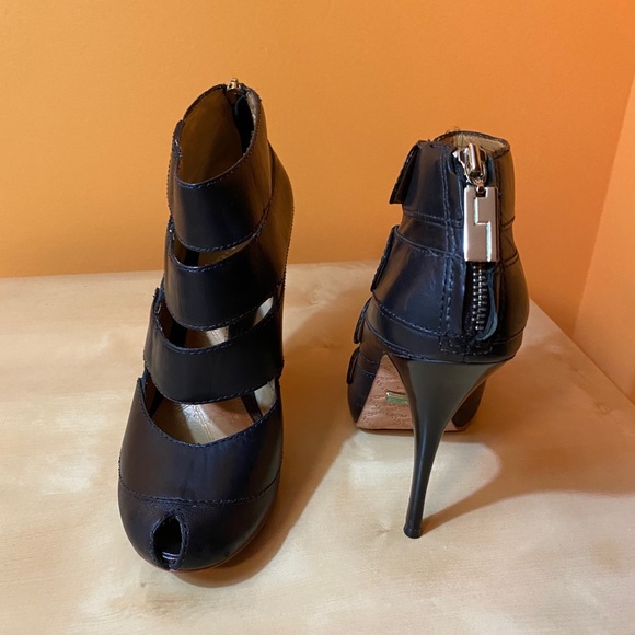 LAMB Strappy Leather Heels - Picture 2 of 10